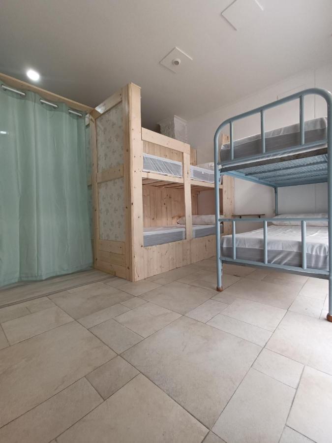 Hostel Bretema Луго Екстериор снимка