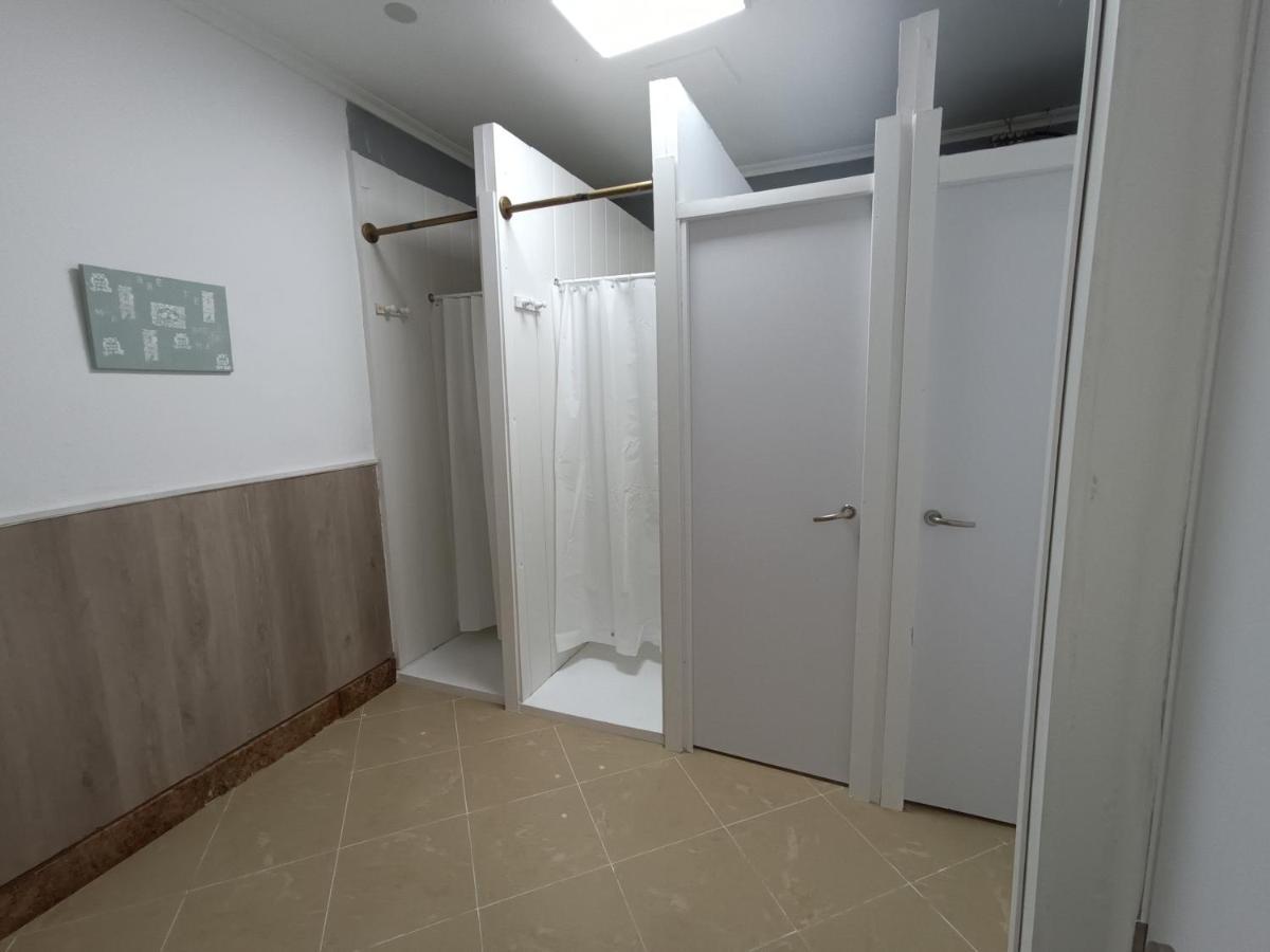 Hostel Bretema Луго Екстериор снимка