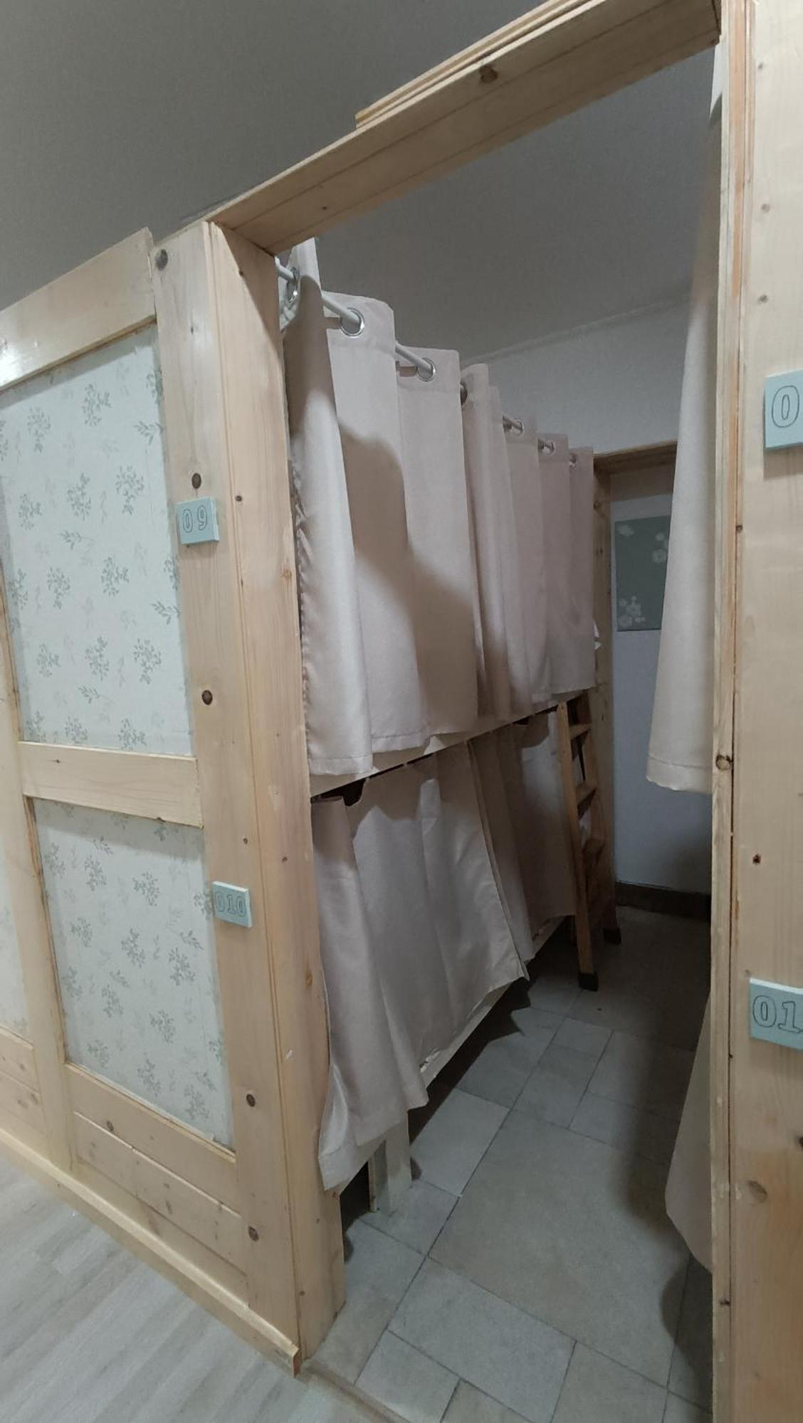 Hostel Bretema Луго Екстериор снимка